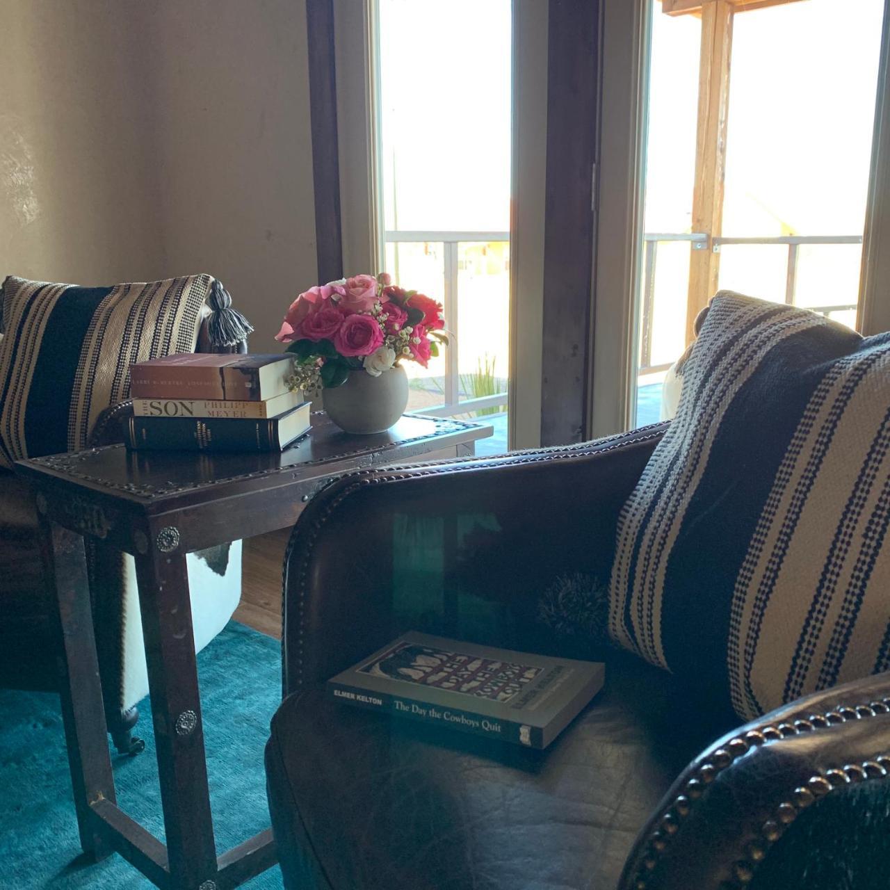 Gage Hotel 매러선 외부 사진